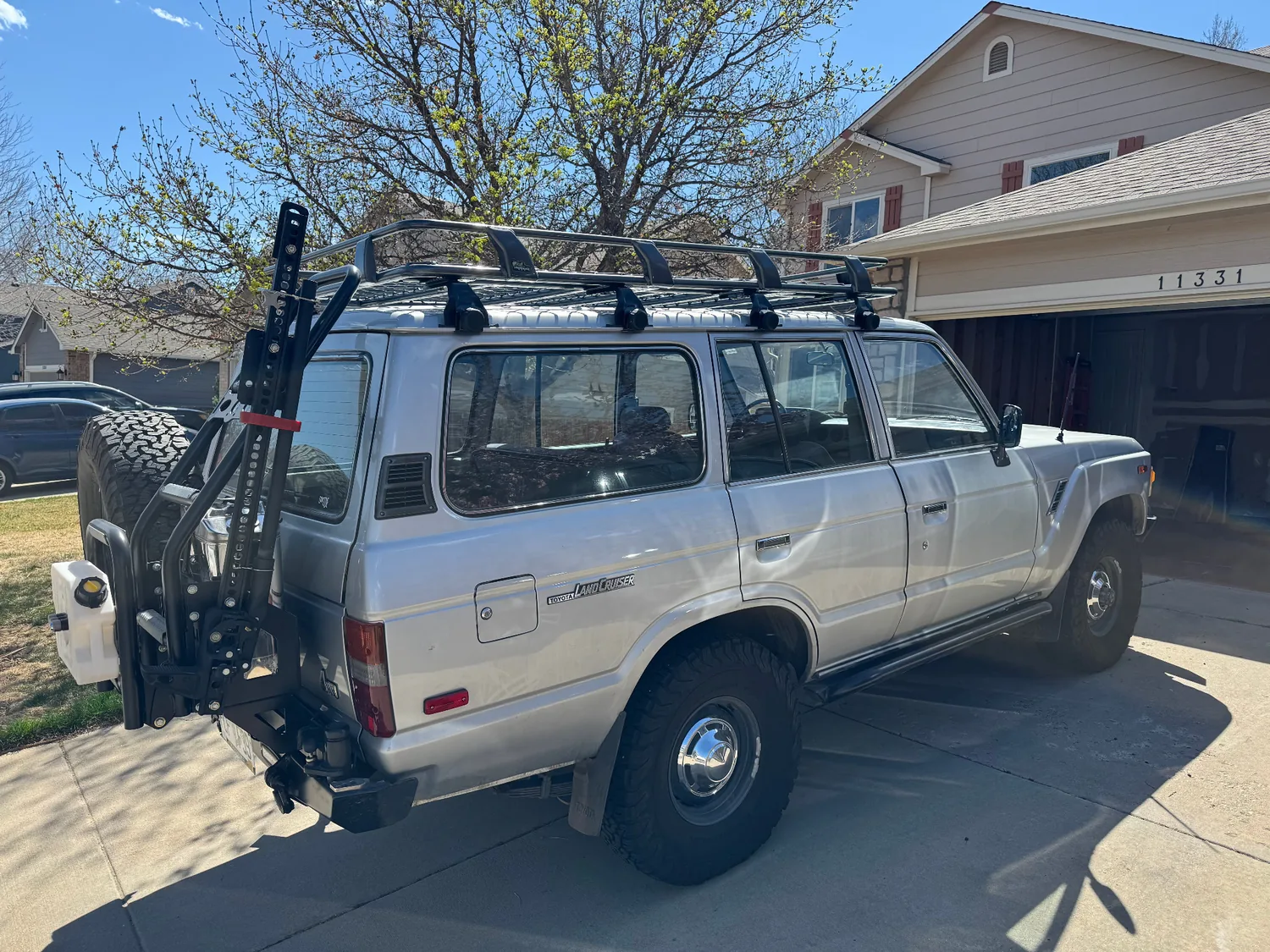 Toyota Land Cruiser from Summit Auto Transport customer and transport archive