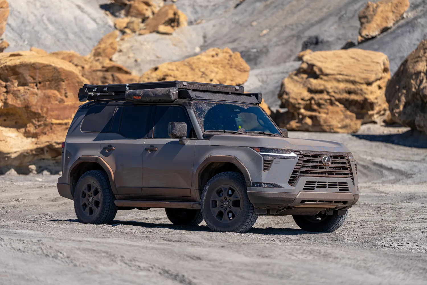Toyota Land Cruiser from Summit Auto Transport customer and transport archive